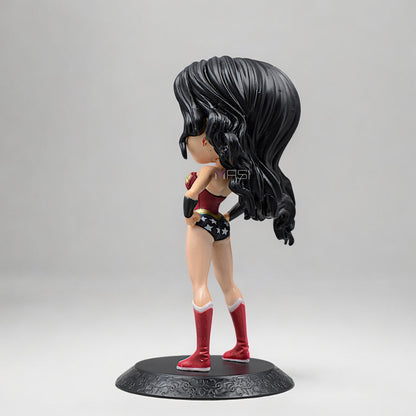 WONDER WOMAN Q STYLE ACTION FIGURE WITH STAND (16 CM HEIGHT)