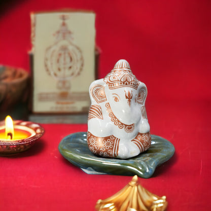 MARBLE GANESHA JI HOME DECORATION STATUE MURTI GOD IDOL STATUES FOR HOME, OFFICE & CAR DASHBOARD SMALL (6 CM HEIGHT) (GANESH JI)