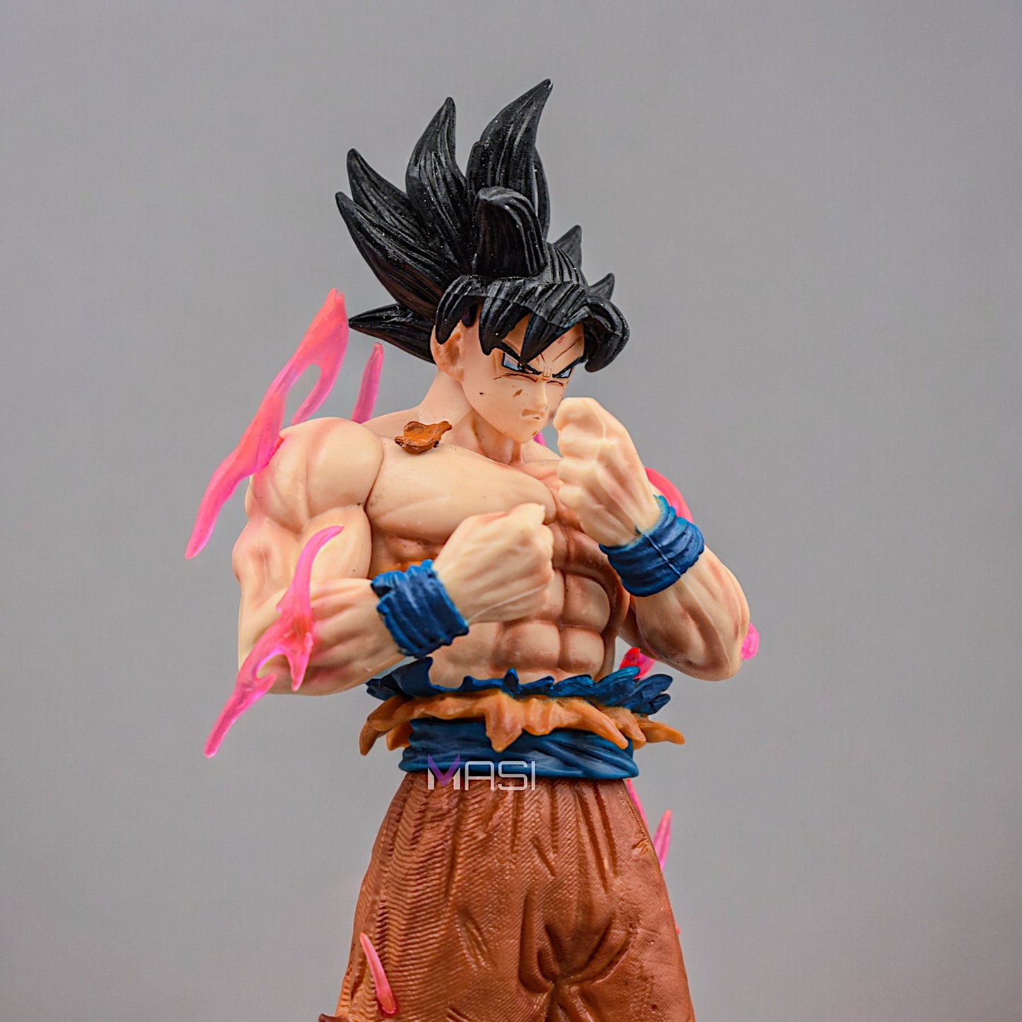 SON GOKU ACTION FIGURE WITH STAND (20 CM HEIGHT) - DRAGON BALL Z/SUPER