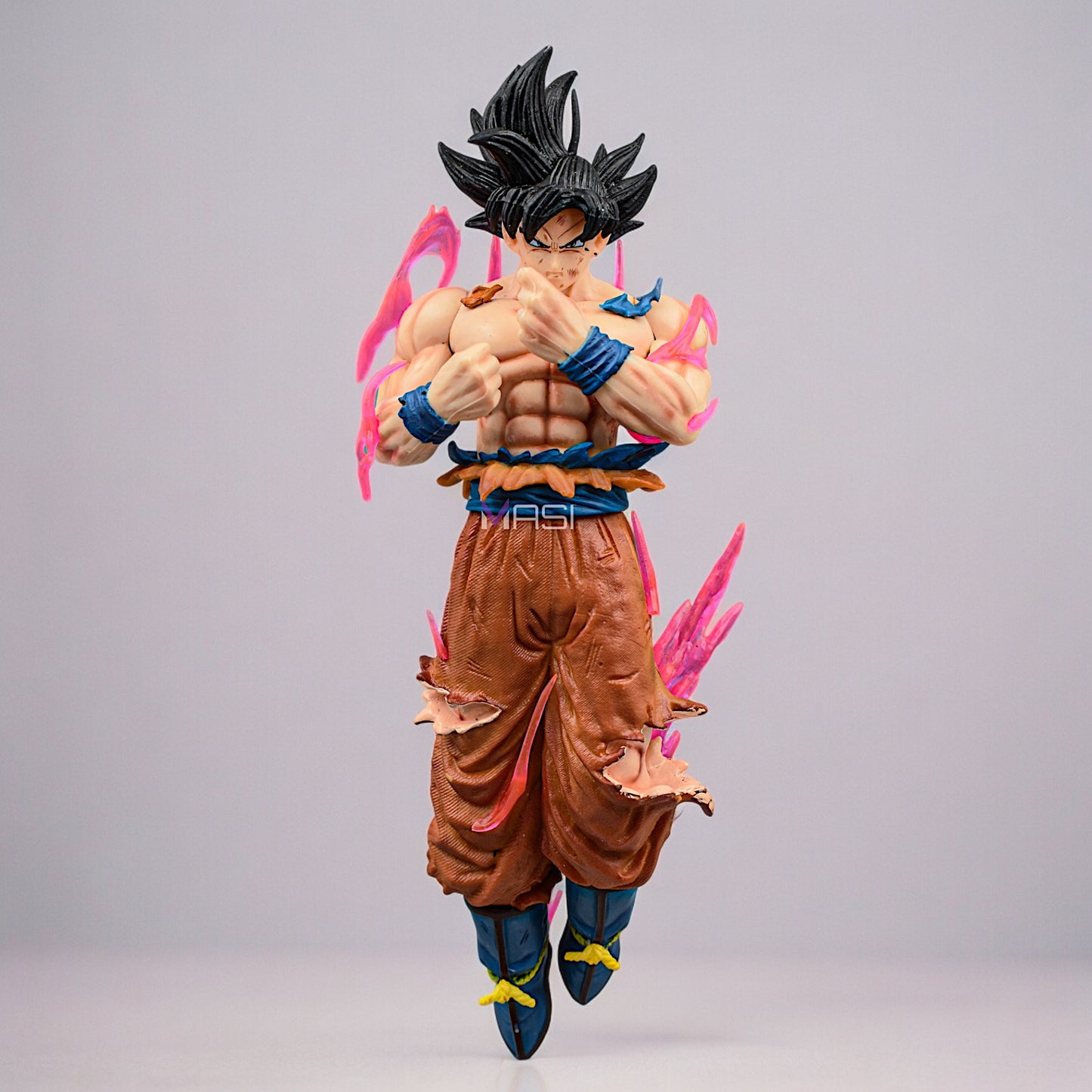 SON GOKU ACTION FIGURE WITH STAND (20 CM HEIGHT) - DRAGON BALL Z/SUPER