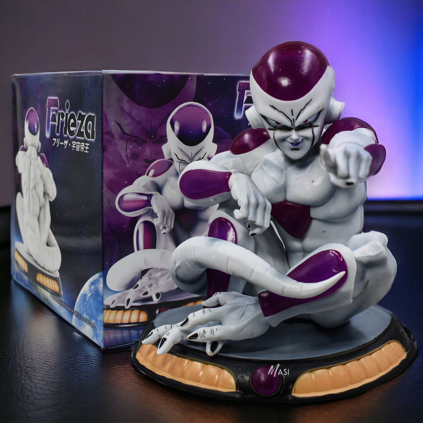 ULTIMATE FRIEZA SITTING ACTION FIGURE (14 CM HEIGHT) - DRAGON BALL Z