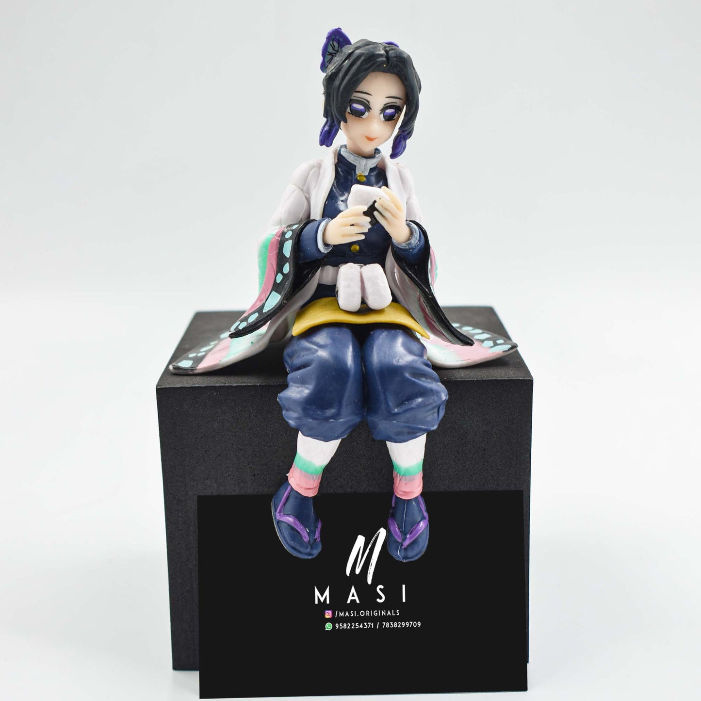 SHINOBU KOCHO SITTING ACTION FIGURE - DEMON SLAYER