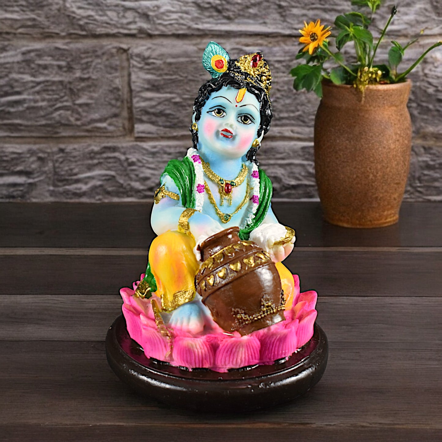 KANHA JI MURTI/STATUE MAKHAN CHOR MURTI FOR GIFT/CAR DASHBOARD/HOME/OFFICE DECORATION