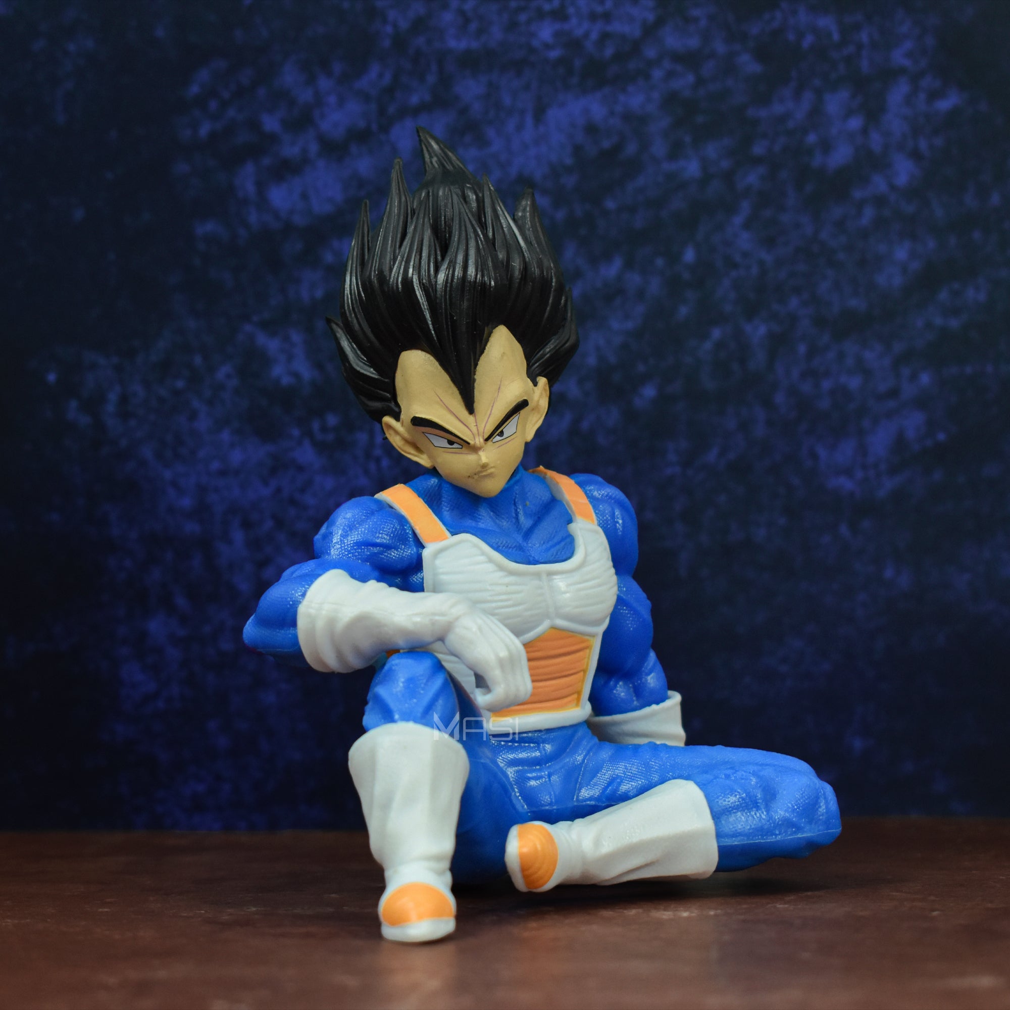 PRINCE VEGETA ICONIC SITTING ACTION FIGURE (16 CM HEIGHT) - DRAGON BALL Z