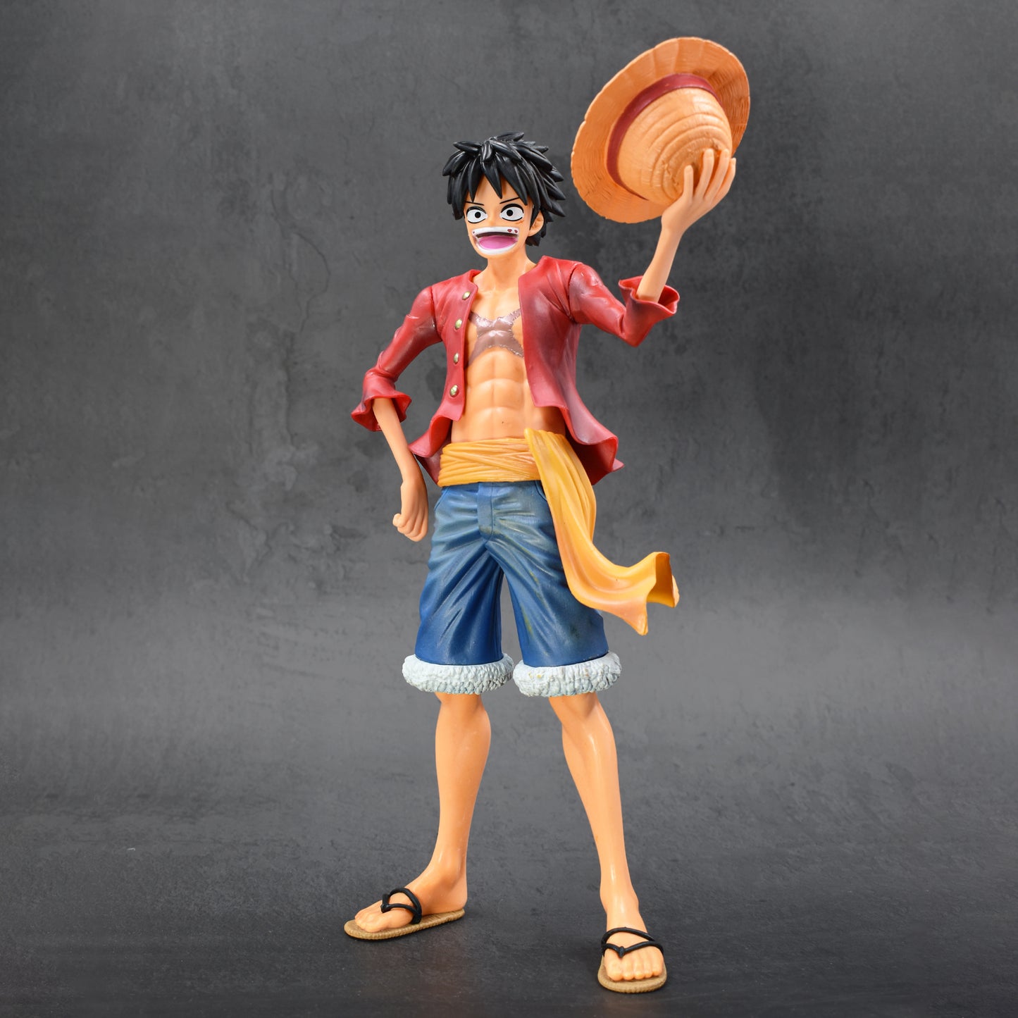 STRAW HAT LUFFY ONE PIECE ACTION FIGURE (25 CM)