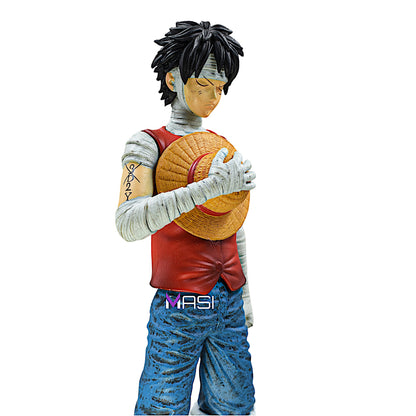 MONKEY D. LUFFY HOLDING STRAW HAT ACTION FIGURE (28 CM HEIGHT) - ONE PIECE