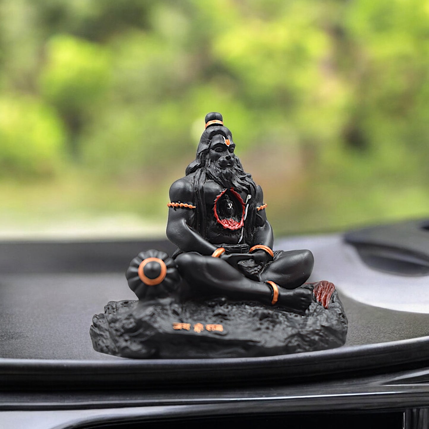 HANUMAN JI PREMIUM DETAILED MURTI/STATUE WITH SRI RAM IN HEART FOR GIFT/CAR DASHBOARD/HOME/OFFICE DECORATION