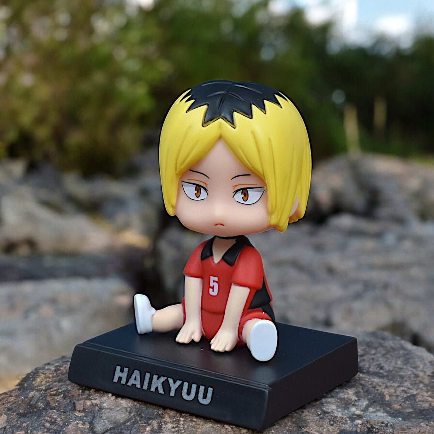 KENMA KOZUME BOBBLEHEAD/MOBILE HOLDER STAND - HAIKYUU