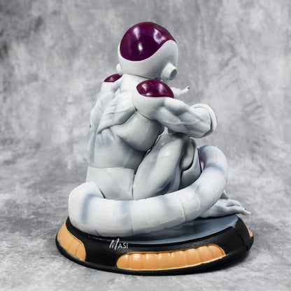 ULTIMATE FRIEZA SITTING ACTION FIGURE (14 CM HEIGHT) - DRAGON BALL Z