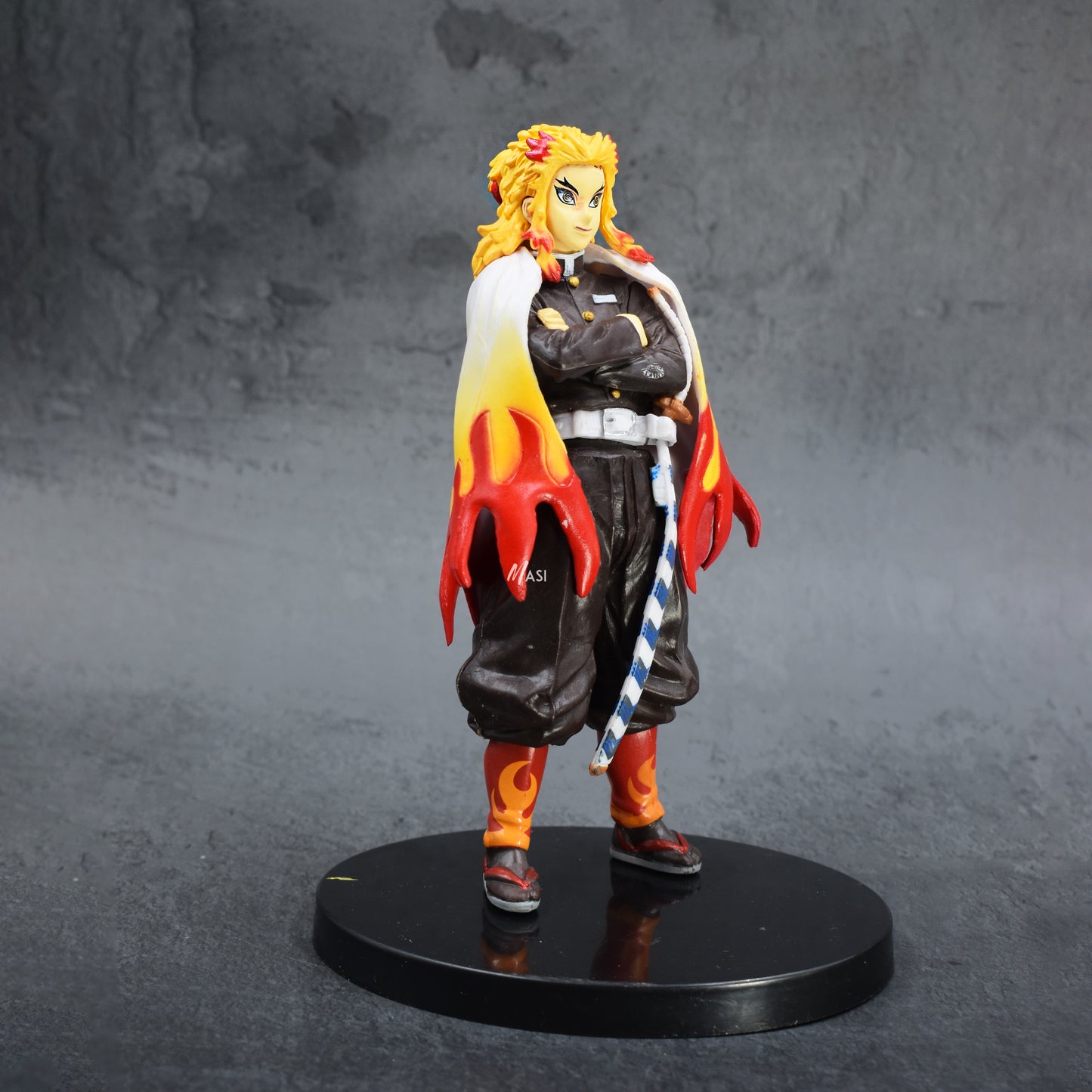 DEMON SLAYER ANIME HASHIRA ACTION FIGURE WITH STAND (RENGOKU 16 CM)