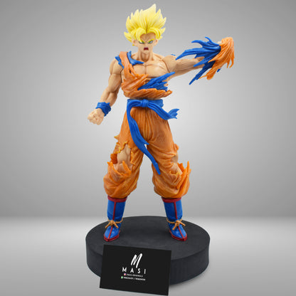 DRAGON BALL Z ACTION FIGURES COLLECTIBLE STATUE (GOKU BATTLE DAMAGE)