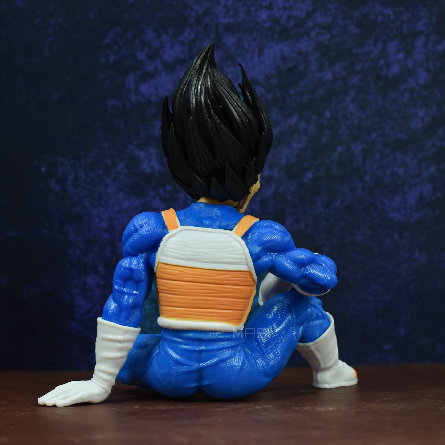 PRINCE VEGETA ICONIC SITTING ACTION FIGURE (16 CM HEIGHT) - DRAGON BALL Z