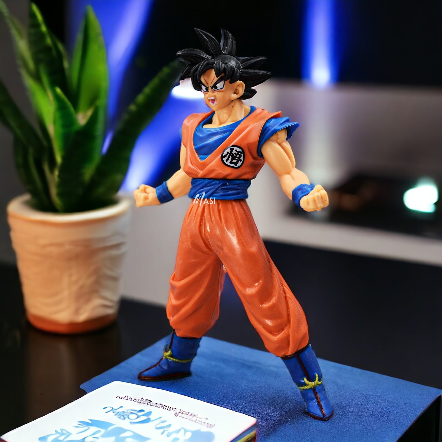 SON GOKU SELF STANDING ACTION FIGURE (18 CM HEIGHT) - DRAGON BALL Z