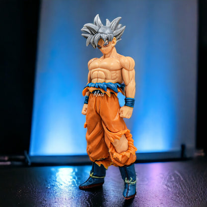 GOKU ULTRA INSTINCT SELF STANDING ACTION FIGURES COMBO PACK - DRAGON BALL Z