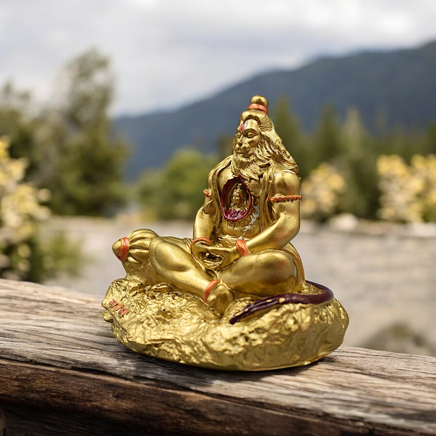 HANUMAN JI PREMIUM DETAILED MURTI/STATUE WITH SRI RAM IN HEART FOR GIFT/CAR DASHBOARD/HOME/OFFICE DECORATION (GOLDEN)