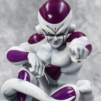 ULTIMATE FRIEZA SITTING ACTION FIGURE (14 CM HEIGHT) - DRAGON BALL Z