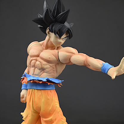 SON GOKU ICONIC LIMITED EDITION ACTION FIGURE WITH 2 REPLACEABLE HANDS (26 CM HEIGHT) - DRAGON BALL Z