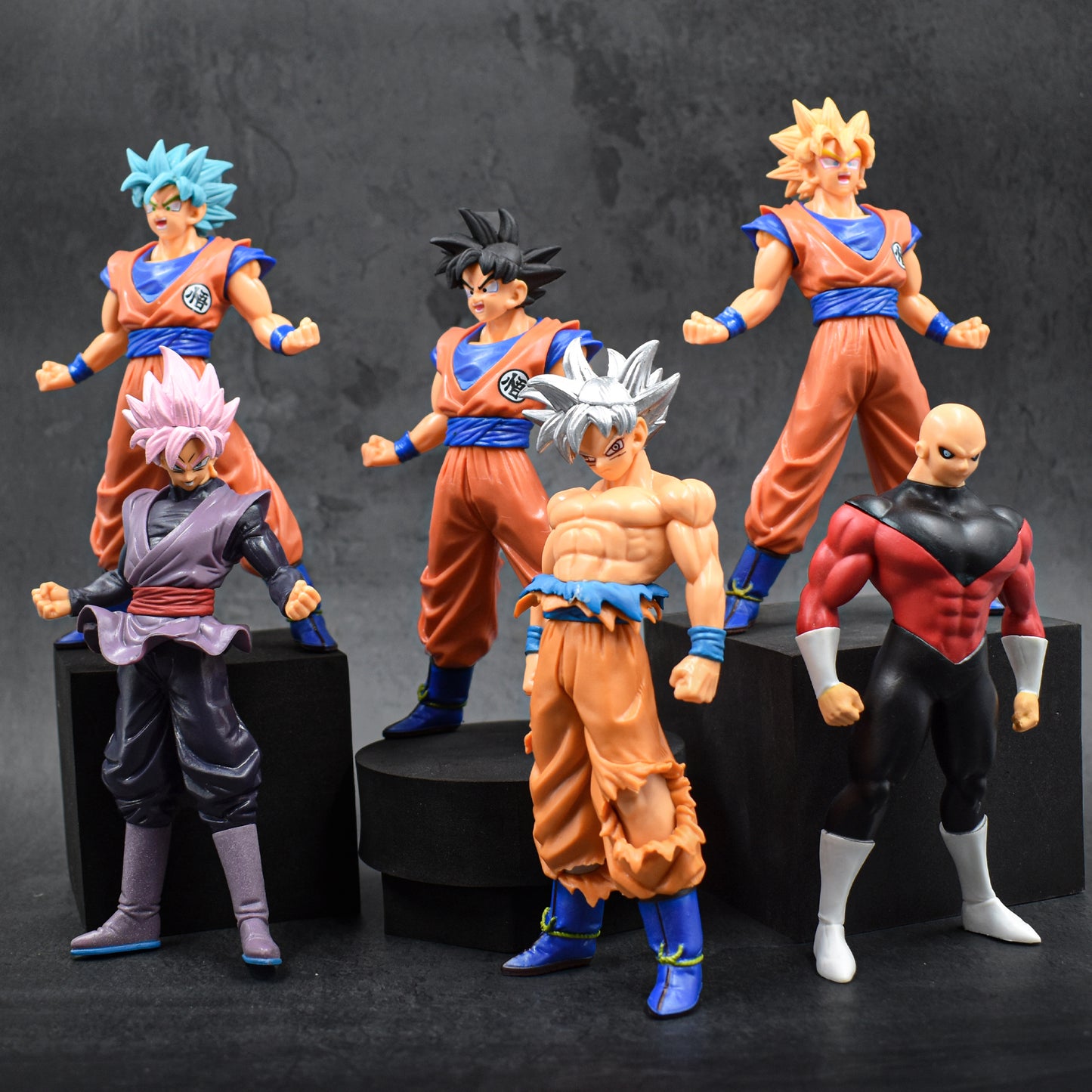 DRAGON BALL Z SET OF SELF STANDING FIGURES (16CM HEIGHT)